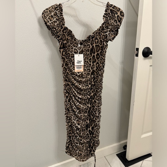 Tiger Mist Leopard Ruched Tie Dress - Picture 3 of 4
